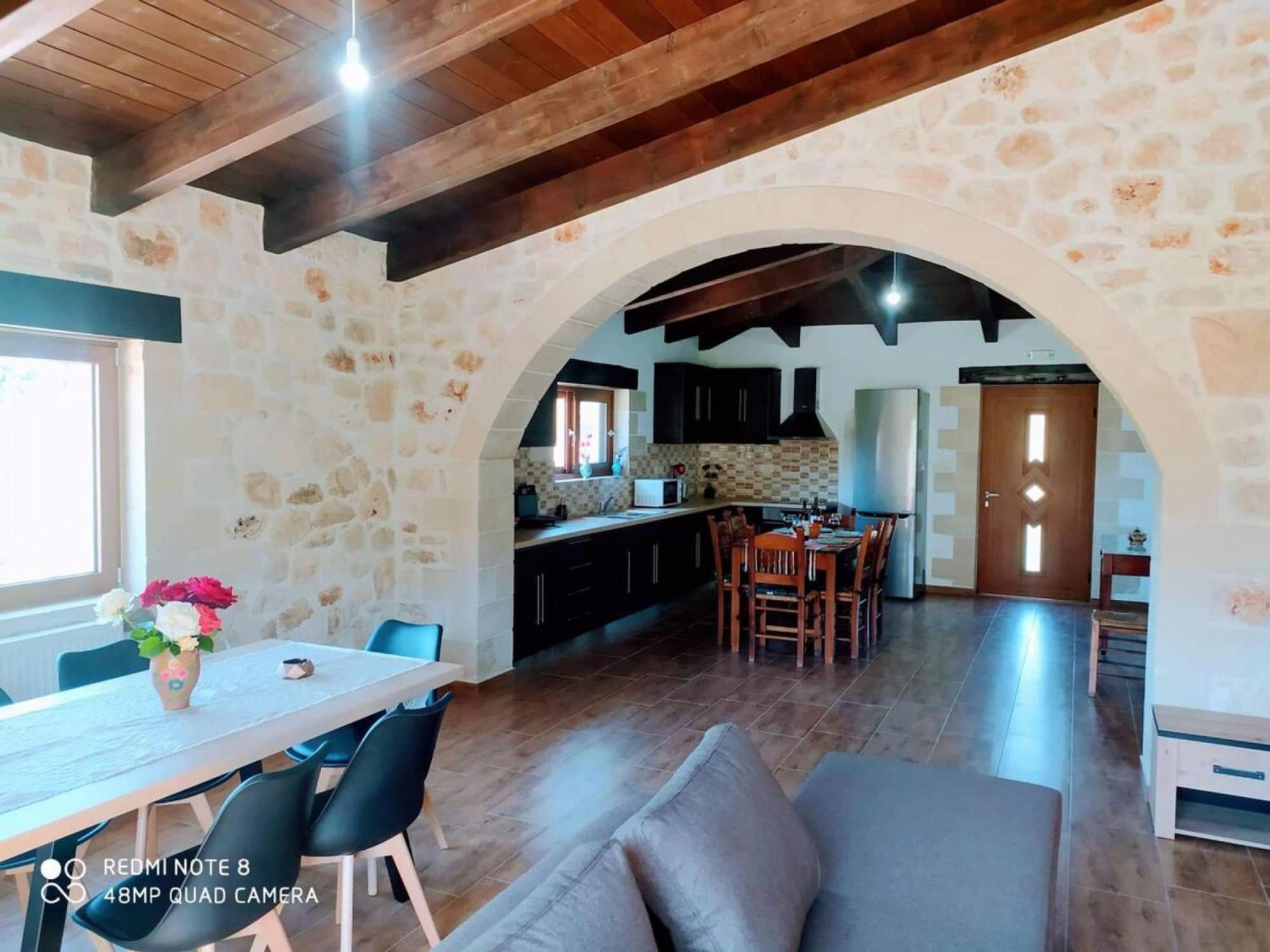 Traditional Villa In Pemonia Exteriér fotografie
